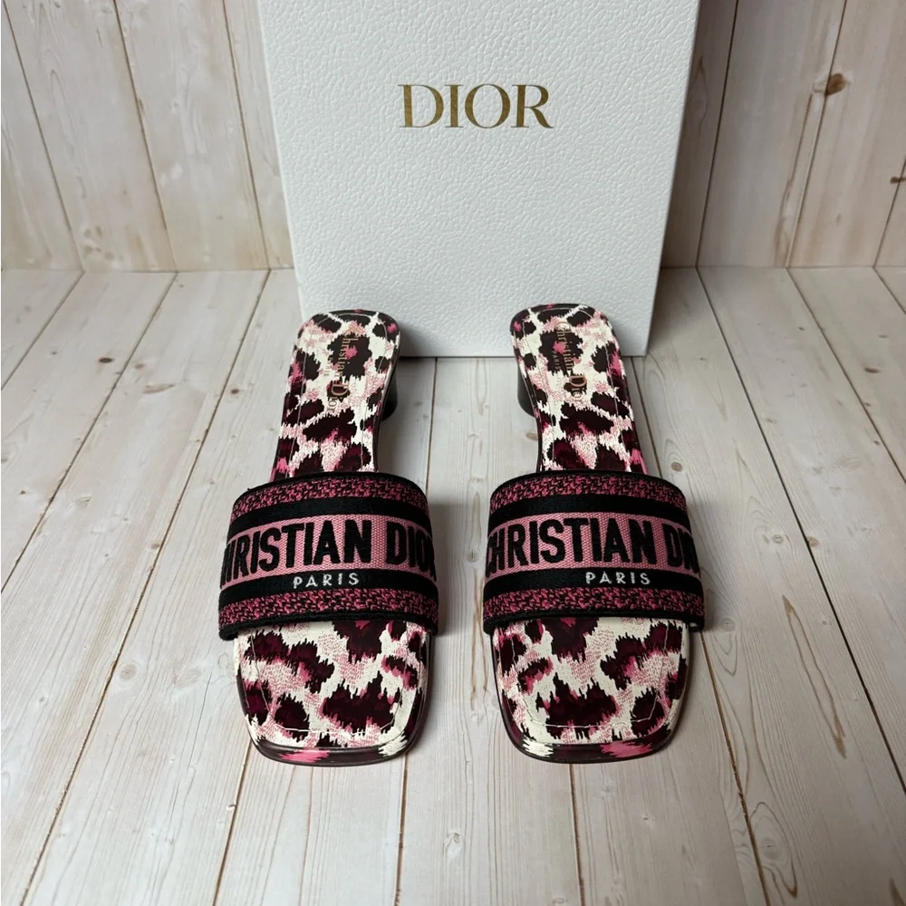 Christian Dior Mizza Embroidered Cotton Dway Slide Sandal Dark Ruby Sz 39 / 9 - Picture 6 of 13